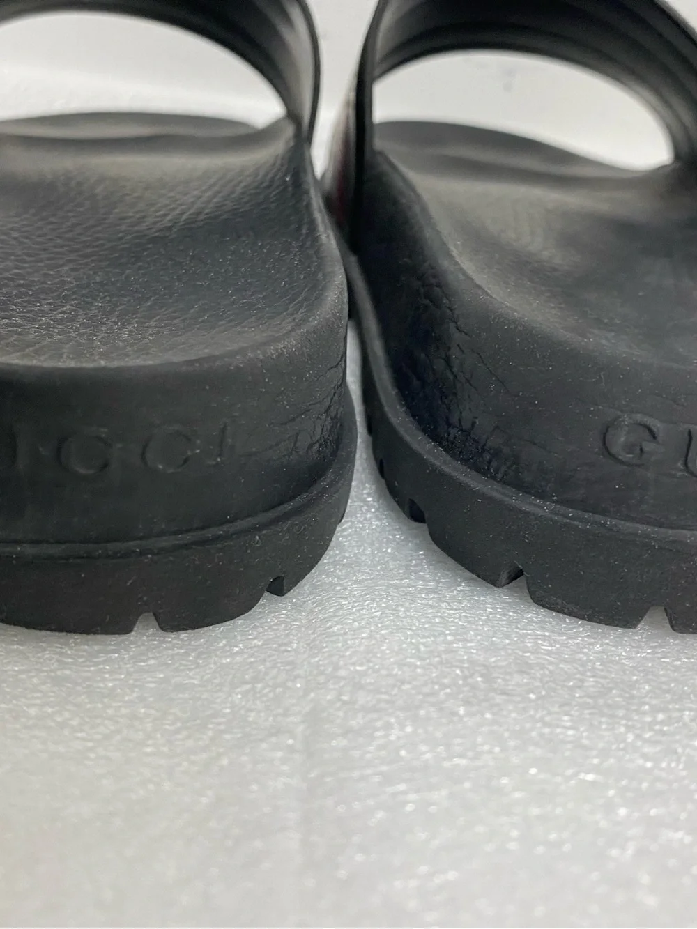 Gucci Web Slide Sandal . Made in Italy Size 11 . Serial number 429468 - Picture 3 of 8